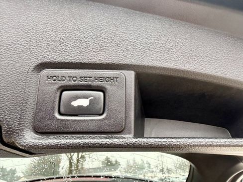 Used 2019 Acura RDX A-Spec image 14