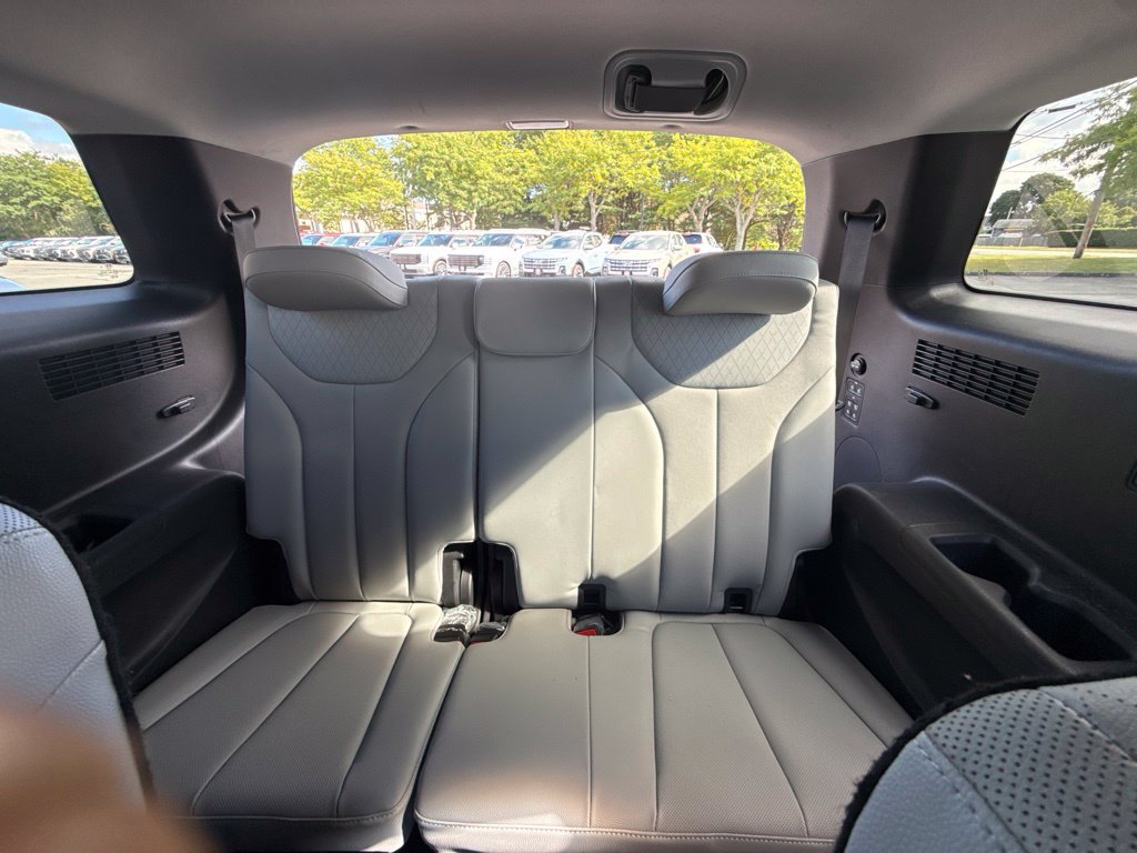 Used 2021 Hyundai Palisade SEL w/ Premium Package AWD/4WD image 35