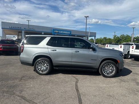 Used 2024 Chevrolet Tahoe RST w/ Luxury Package AWD/4WD image 2