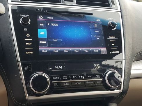 Used 2019 Subaru Outback 2.5i Premium image 30