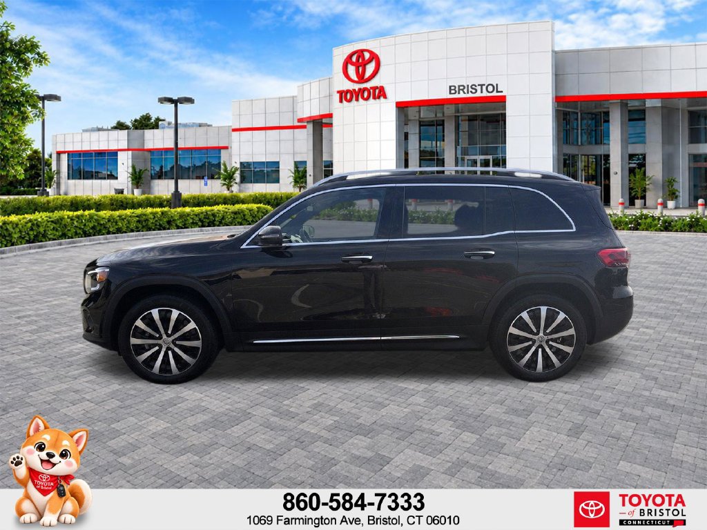 Used 2022 Mercedes-Benz GLB 250 image 4
