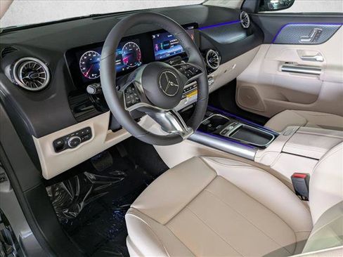 New 2026 Mercedes-Benz GLA 250 image 3