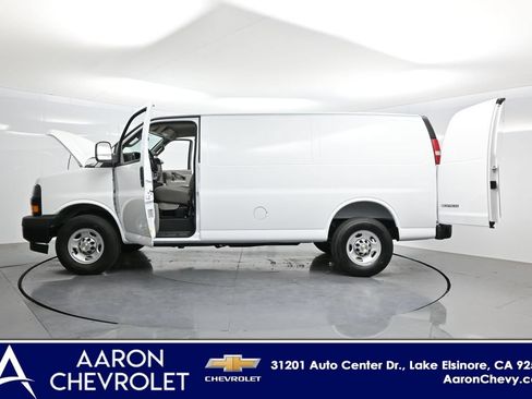 New 2026 Chevrolet Express 2500 w/ Driver Convenience Package RWD image 46