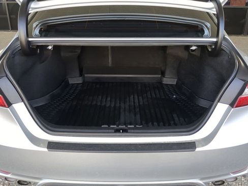 Used 2019 Toyota Camry XSE image 28