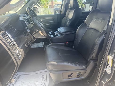 Used 2018 RAM 2500 Laramie image 10