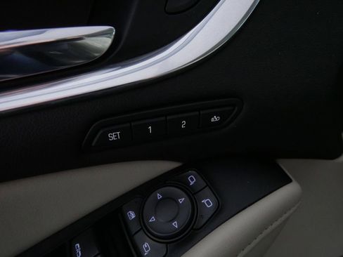 Used 2018 Buick Enclave Premium w/ Experience Buick Package image 16