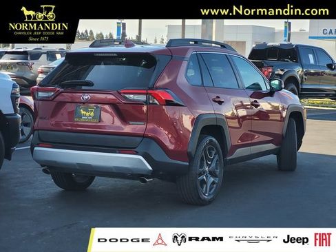 Used 2024 Toyota RAV4 Adventure AWD/4WD image 4