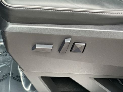Used 2024 Tesla Cybertruck Cyberbeast AWD/4WD image 21