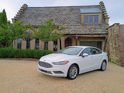 Used 2017 Ford Fusion SE