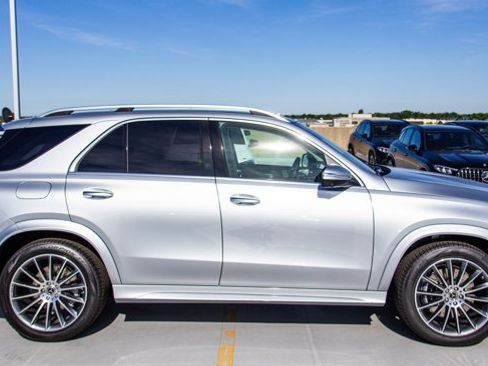 New 2026 Mercedes-Benz GLE 350 4MATIC image 4