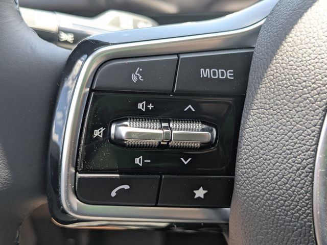 New 2026 Kia Carnival FWD image 28