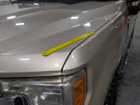 Used 2017 Ford F250 Lariat w/ Chrome Package AWD/4WD image 29