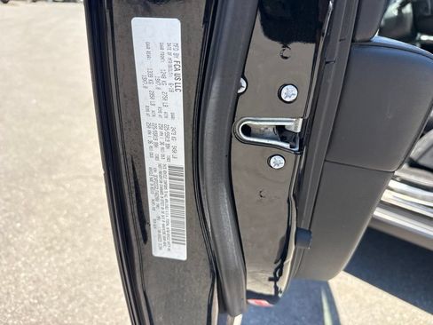 Used 2018 Dodge Journey GT FWD image 16