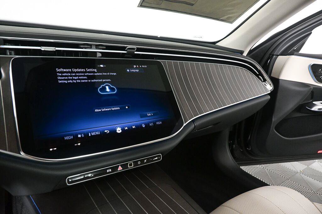Used 2026 Mercedes-Benz E 350 Sedan image 13