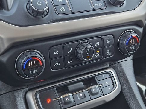 Used 2020 GMC Acadia Denali image 19