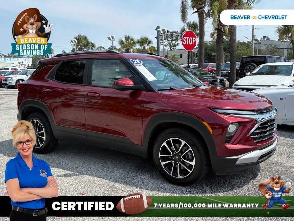 Used 2025 Chevrolet TrailBlazer LT FWD image 9
