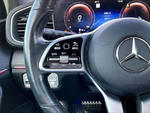 Used 2020 Mercedes-Benz GLS 580 4MATIC image 25