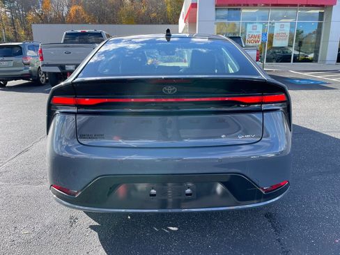 New 2026 Toyota Prius XLE image 4