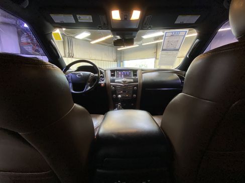 Used 2018 Nissan Armada Platinum w/ Captain Seat Package image 19