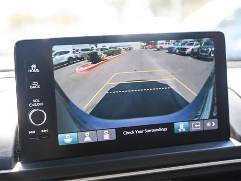 New 2025 Honda Pilot Touring image 25