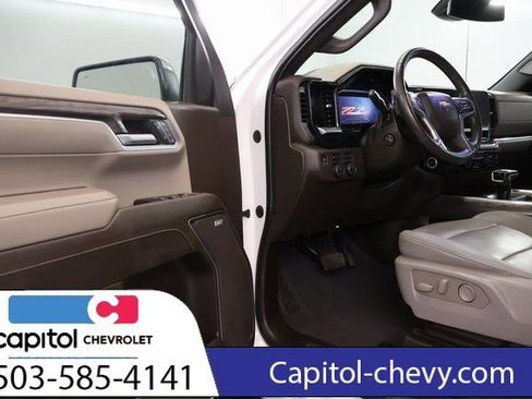 Used 2022 Chevrolet Silverado 1500 LTZ w/ LTZ Convenience Package II image 8