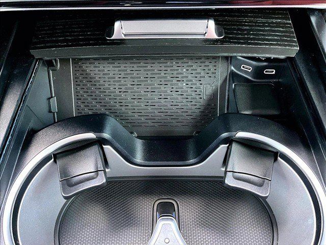 New 2027 Mercedes-Benz G 580 e image 24