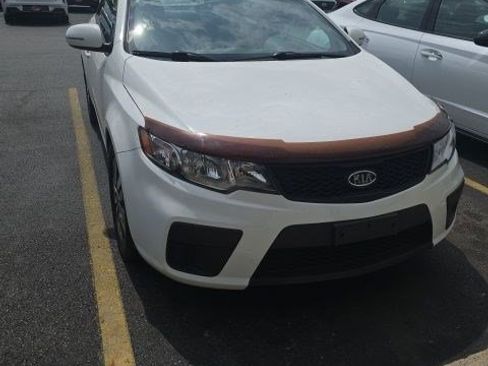 Used 2013 Kia Forte Koup EX image 1
