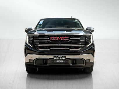 New 2026 GMC Sierra 1500 SLT w/ SLT Premium Plus Package