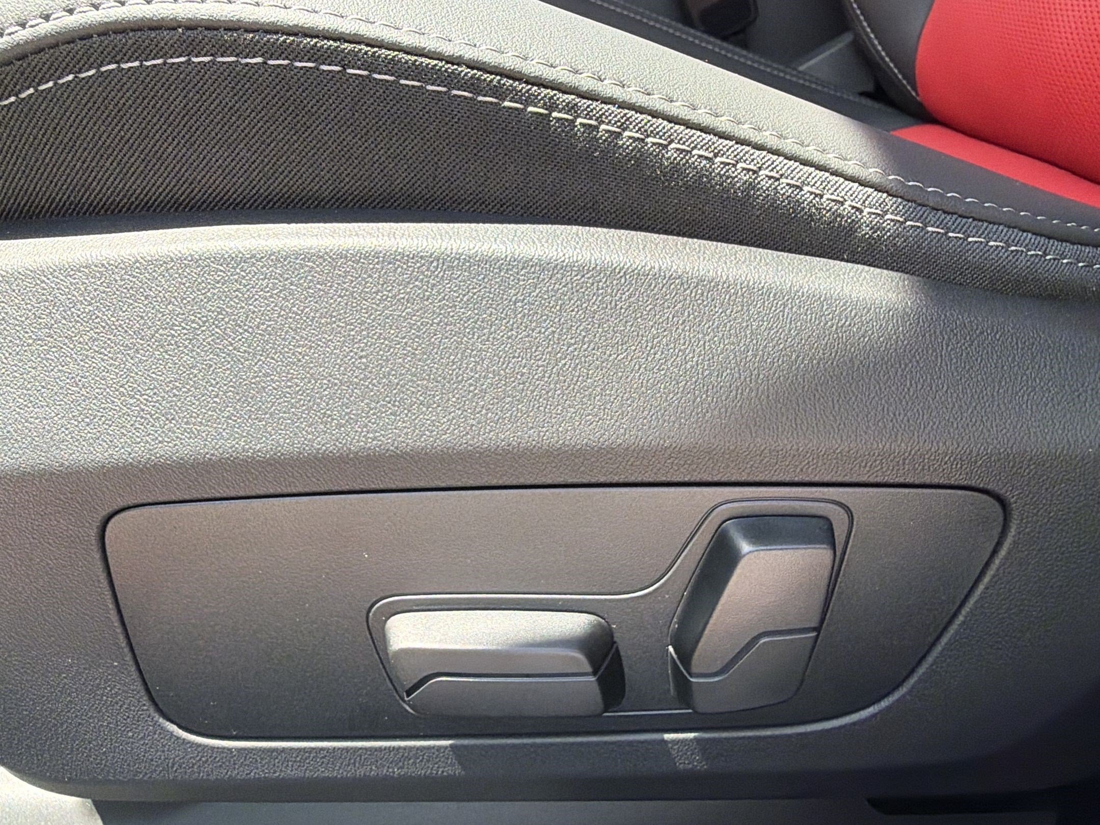 Used 2026 BMW 228i w/ Technology Package FWD image 15