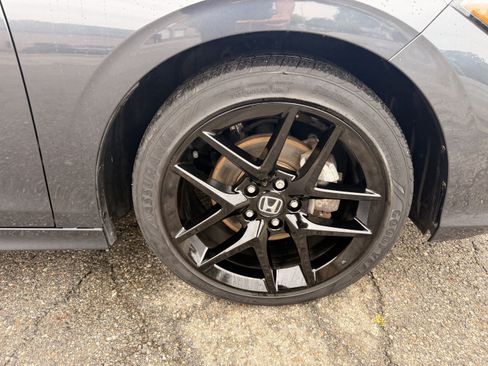 Certified 2025 Honda Civic Sport image 10