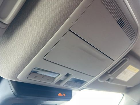 Used 2024 MAZDA CX-30 AWD 2.5 S w/ Preferred Package image 15