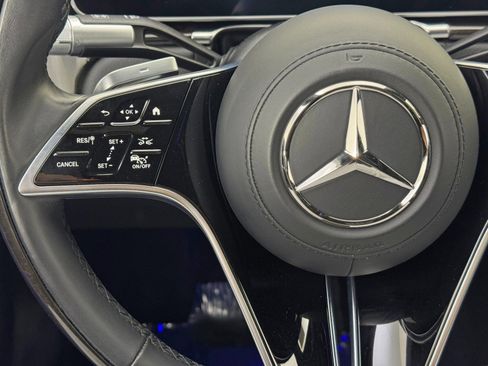 Used 2023 Mercedes-Benz S 500 4MATIC w/ AMG Line image 24