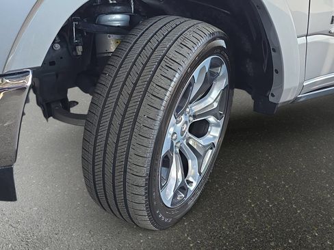 Used 2023 RAM 1500 Limited AWD/4WD image 33