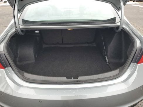 Used 2024 Chevrolet Malibu LT image 24