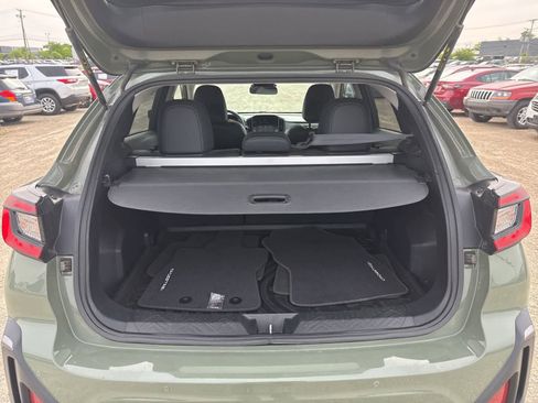 Used 2024 Subaru Crosstrek 2.5i Limited AWD/4WD image 14