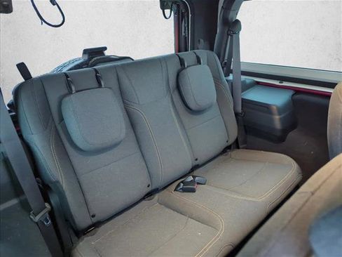 Used 2024 Jeep Wrangler Sport S image 20