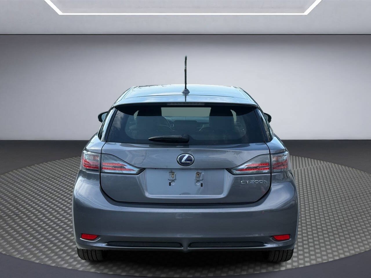 Used 2013 Lexus CT 200h FWD image 6