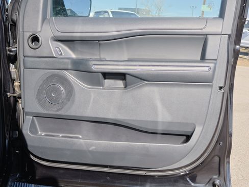 Certified 2024 Ford Expedition Max XLT image 38