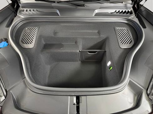 Used 2025 Porsche Macan Electric w/ Premium Package RWD image 40