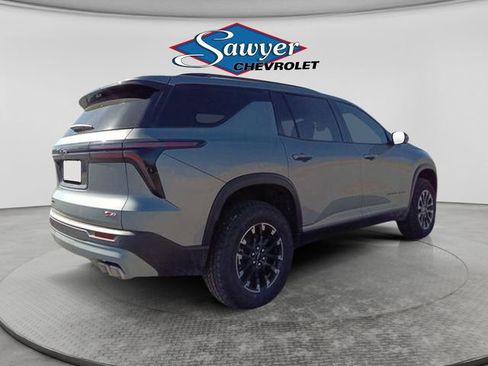 New 2026 Chevrolet Traverse Z71 w/ Driver Confidence Package AWD/4WD image 5