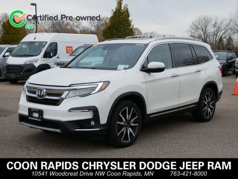 Used 2019 Honda Pilot Touring image 1