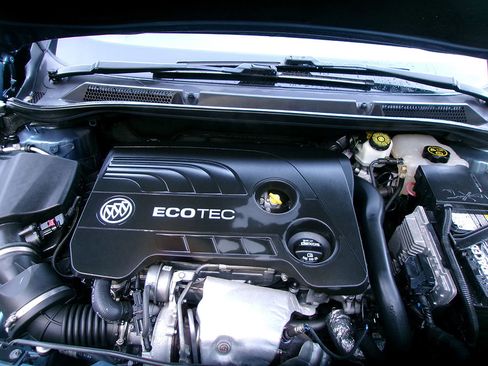 Used 2016 Buick Cascada Premium image 10