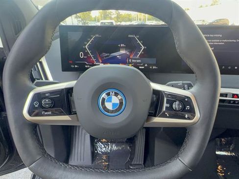 Used 2024 BMW iX xDrive50 w/ Premium Package AWD/4WD image 11