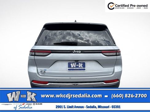 Used 2024 Jeep Grand Cherokee Limited 4xe AWD/4WD image 8