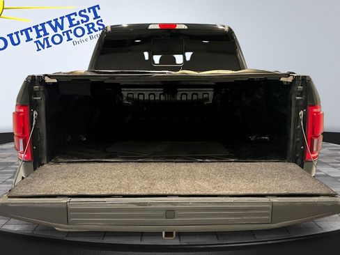 Used 2017 Ford F150 Platinum w/ Equipment Group 701A Luxury AWD/4WD image 8