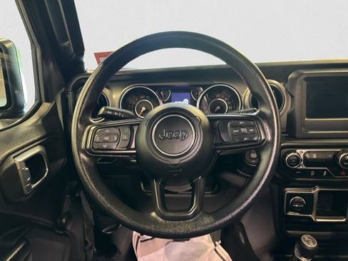 Used 2023 Jeep Wrangler Unlimited Sport AWD/4WD image 13