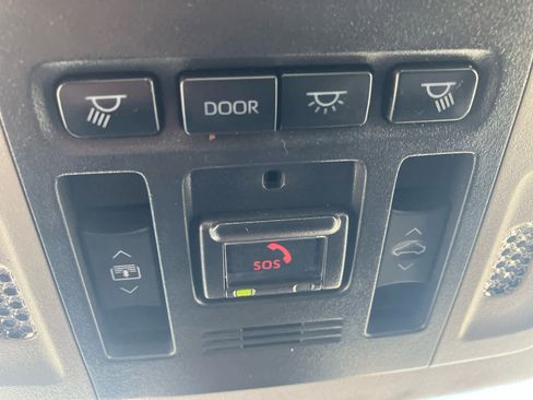 Used 2023 Toyota Camry XSE image 19