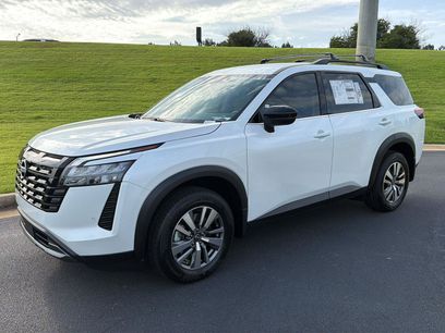 New 2026 Nissan Pathfinder SL