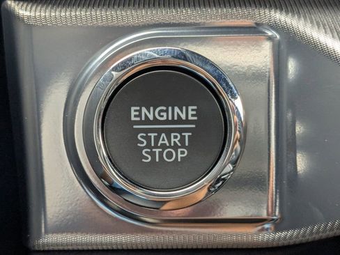 New 2025 Ford F150 Lariat w/ Equipment Group 501A Mid image 31