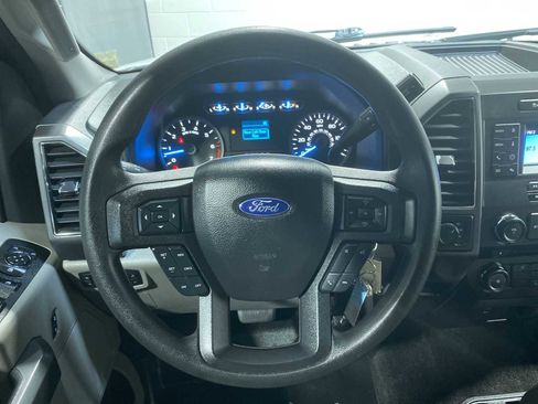 Used 2018 Ford F150 XLT AWD/4WD image 15